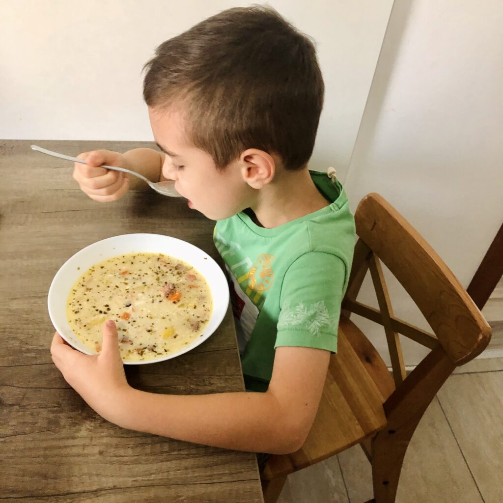 ciorbă de legume